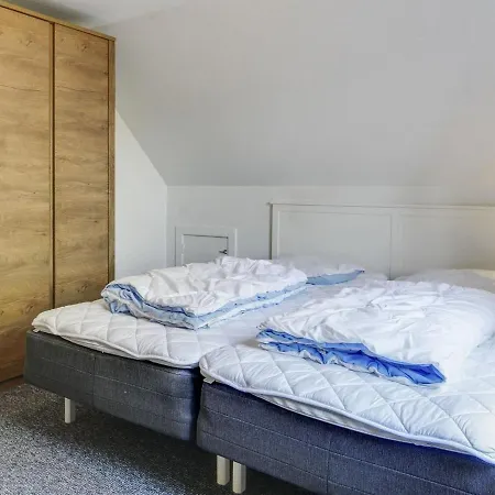 Anna - 1km From The Sea In Western Jutland By Interhome