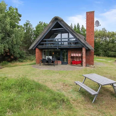 Anna - 1km From The Sea In Western Jutland By Interhome Vesterhede
